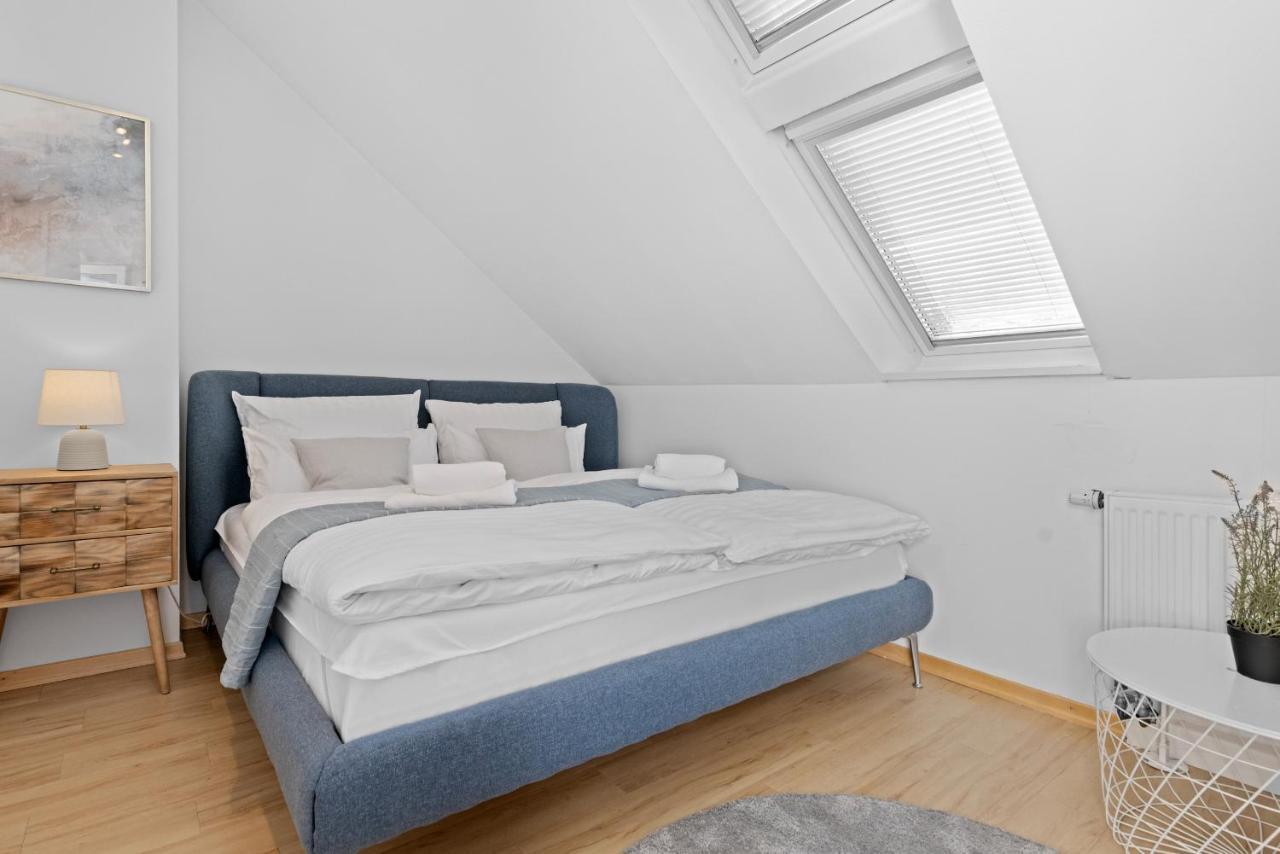 Stilvolle Wohnung: Private Dachterrasse - Zentral 奥格斯堡 外观 照片